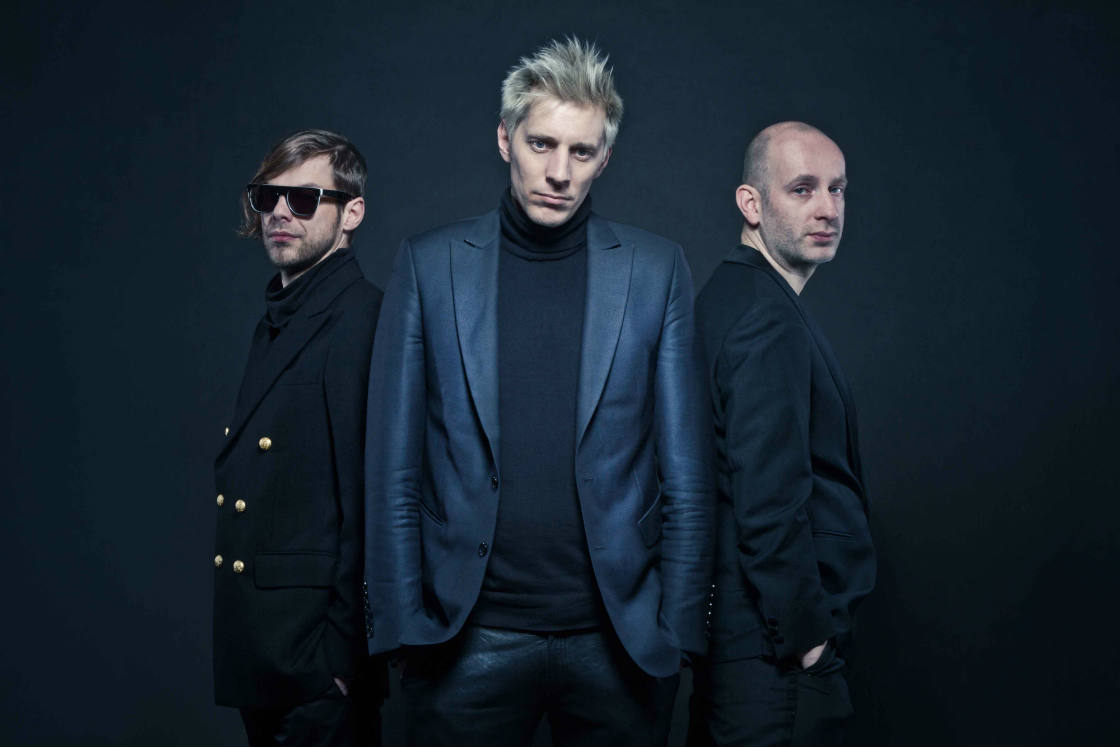 Artėjančio „Diamond Night“ vakarėlio scenoje – stilinga ir nenuspėjama grupė „Happyendless“