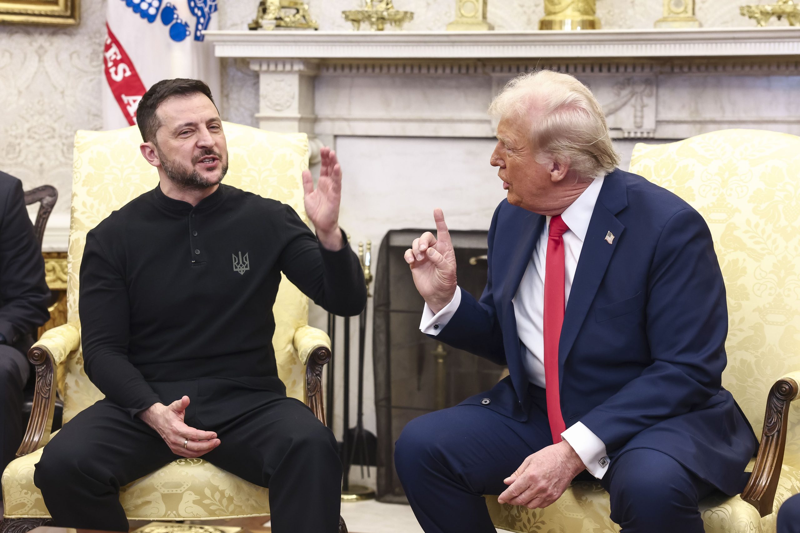 Karo drabužių simbolika